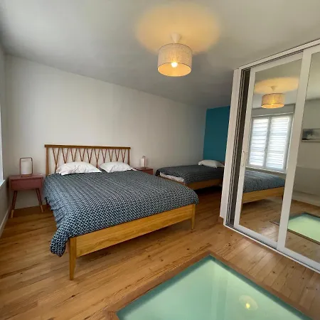 Valery Les Goelettes