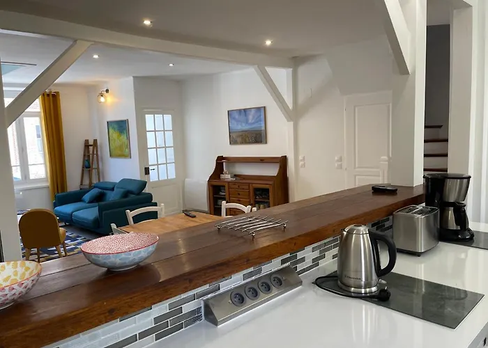 Valery Les Goelettes 펜션 *