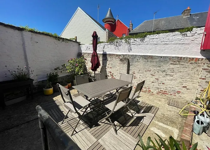 Valery Les Goelettes